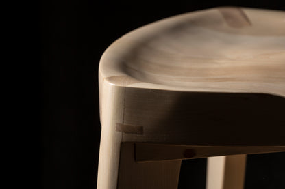 Sgabello da bar in legno di acero Terza