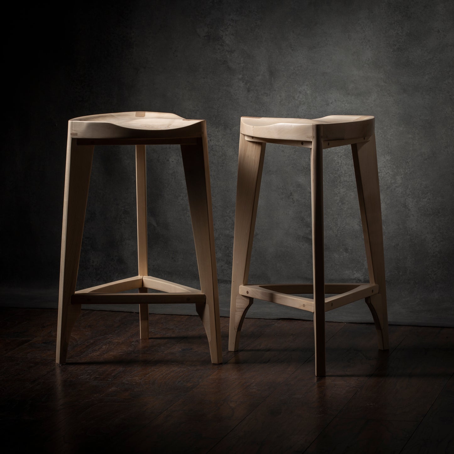 Sgabello da bar in legno di acero Terza