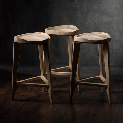 Sgabello da bar in legno di acero Terza