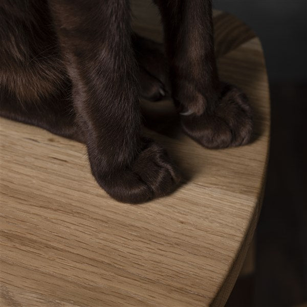 Nara Hira - Set di sgabelli a tre gambe in rovere