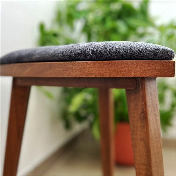 Yoru - Sgabello in noce fatto a mano con seduta imbottita - Sgabello da toeletta triangolare alto 18" - Mobili in legno minimalisti - Spedizione gratuita
