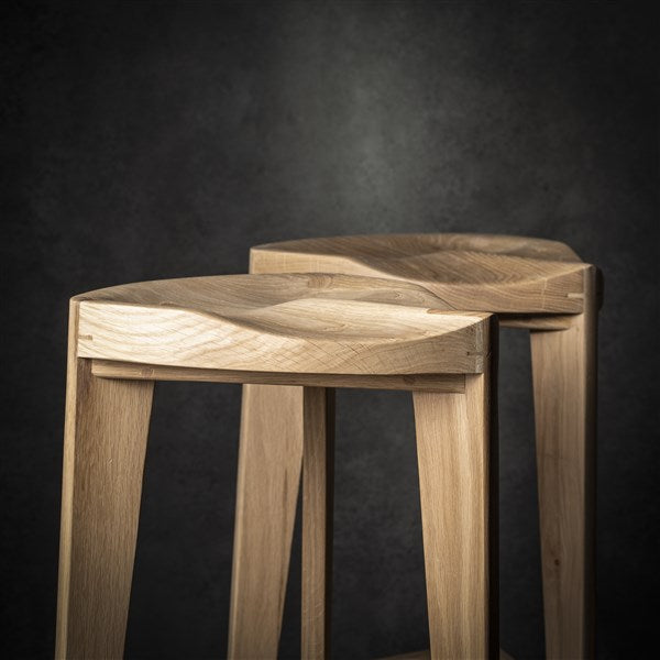 Sgabello da bar in legno di quercia