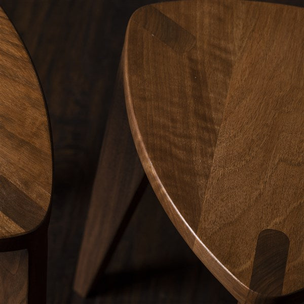 Kurumi Hira - Sgabello a tre gambe in legno di noce