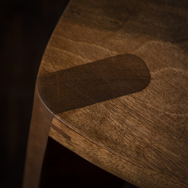 Kurumi Hira - Sgabello a tre gambe in legno di noce