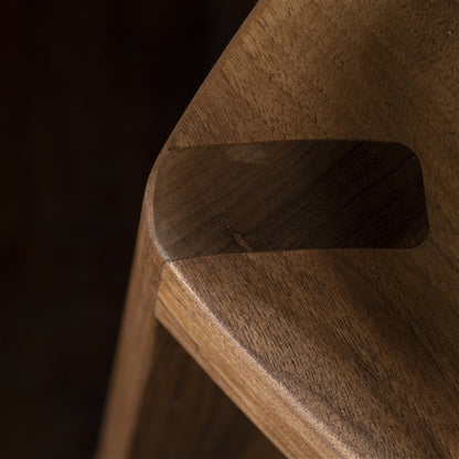 Sgabello da bar a tre gambe in noce