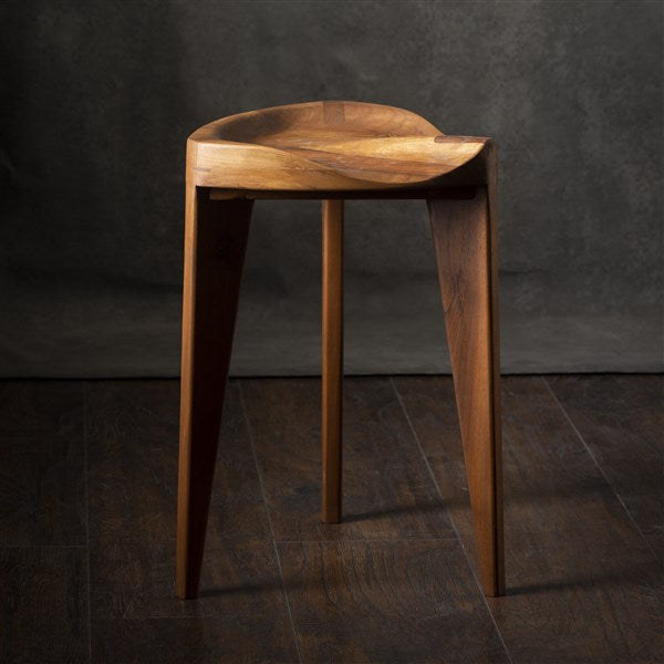 Hikari - Sgabello a tre gambe in noce con seduta intagliata